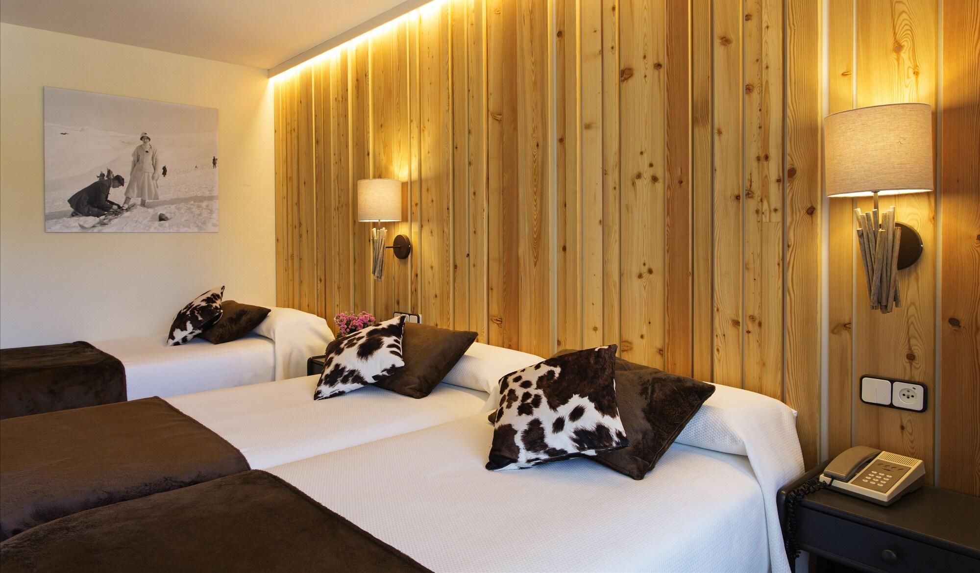 Hotel La Coma Setcases Kültér fotó