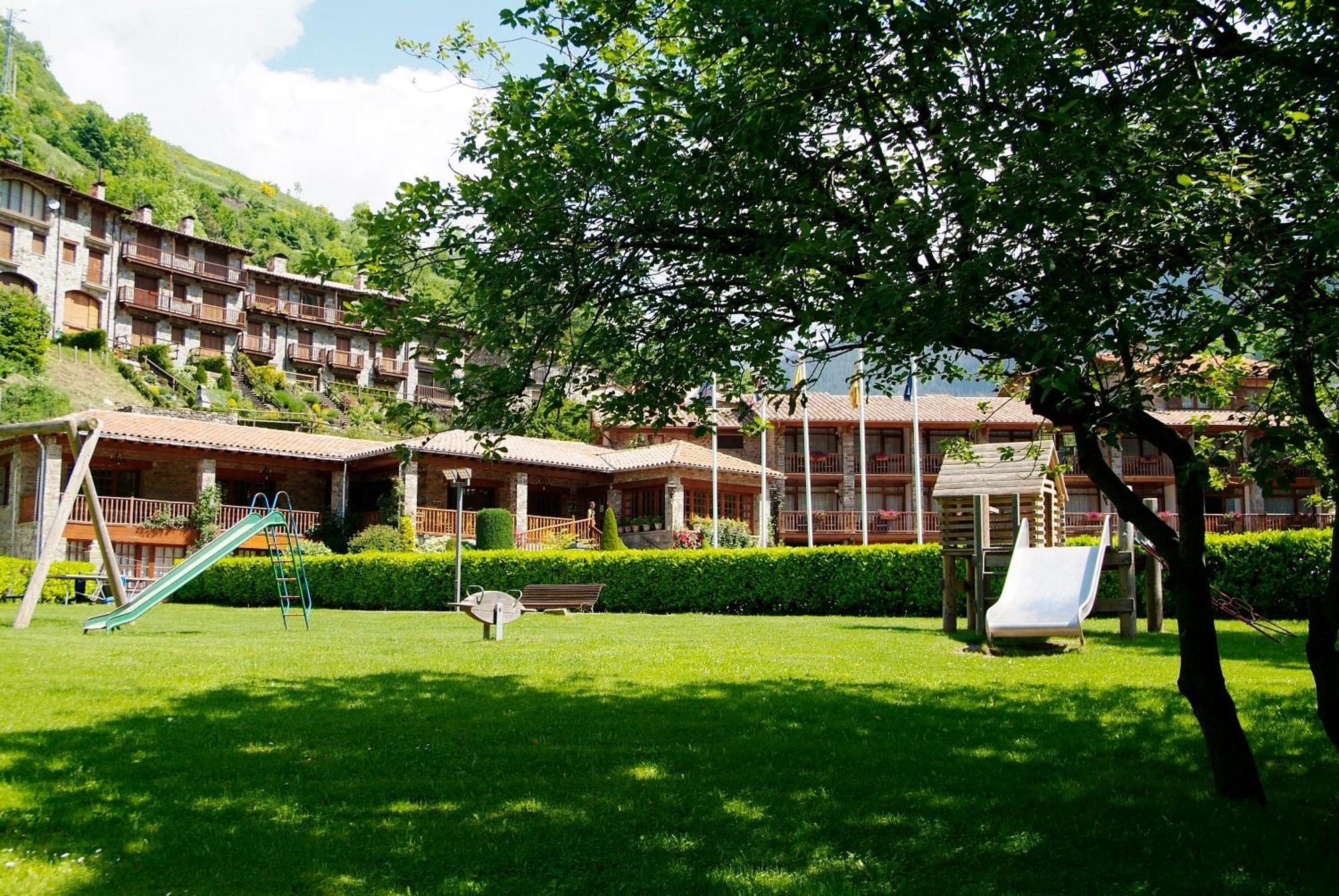 Hotel La Coma Setcases Kültér fotó